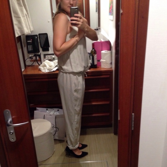 Shell Colored Jumpsuit - Picture 7 of 8